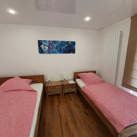 Apartman Robert *